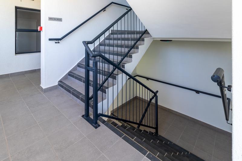 2 Bedroom Property for Sale in Buhrein Western Cape